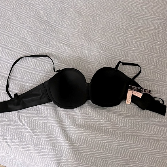 Victoria Secret Removable Straps Bra - Picture 3 of 3